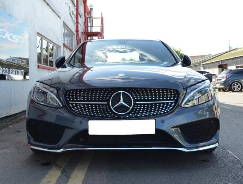 Купить Передняя решетка Diamond Silver (для Avantgarde/AMG-Line/C43 AMG) 2018-2025, без камеры для Mercedes C-сlass W205