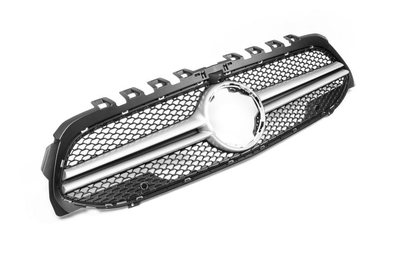 Купить Передняя решетка AMG Silver (для 2018-2022) для Mercedes A-сlass W177 2018- гг