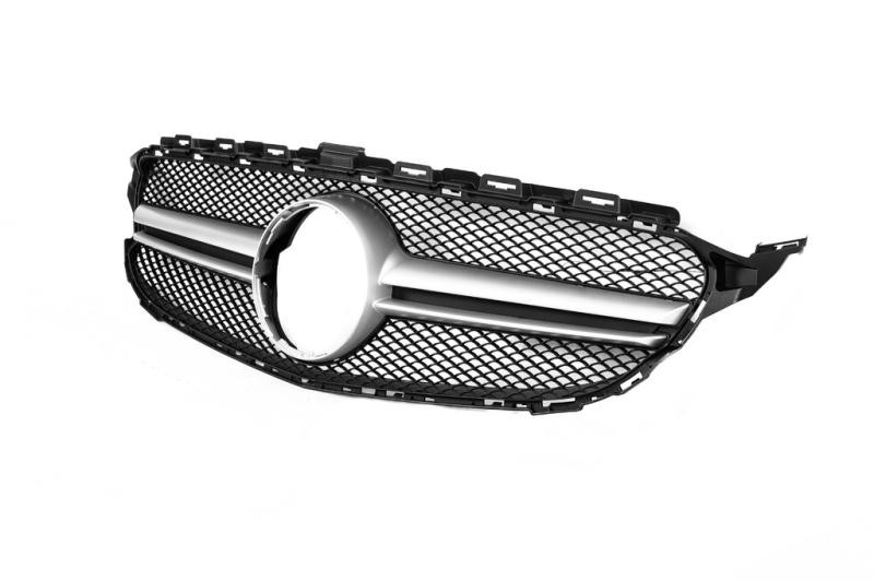 Купить Передняя решетка AMG Silver (для Avantgarde/AMG-Line/C43 AMG) 2018-2025, без камеры для Mercedes C-сlass W205