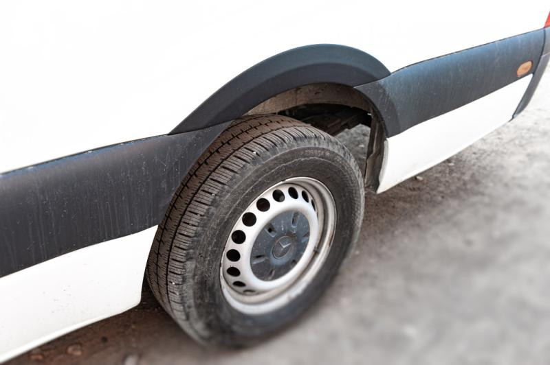 Купити Накладки на арки (4 шт, чорні) для Mercedes Sprinter W907/W910 2018- рр