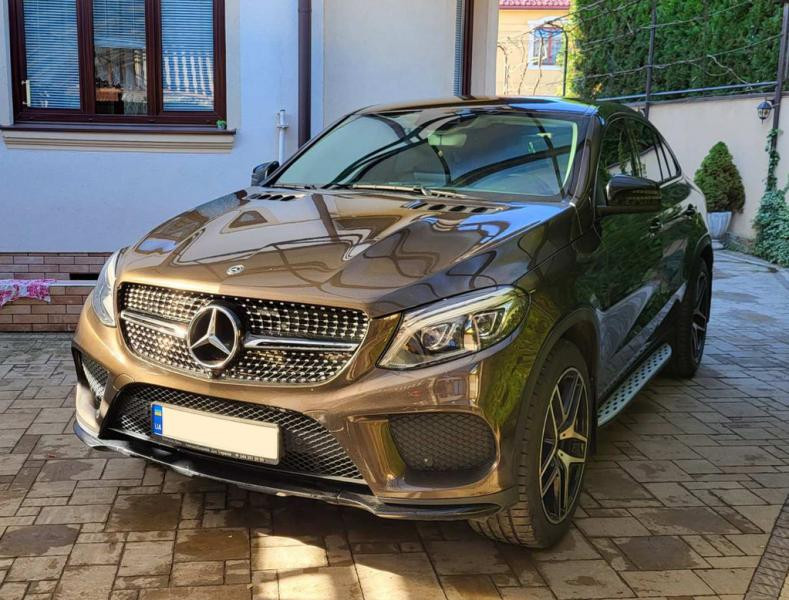 Купити Тюнінг решітка радіатора (Diamond Black) Без камери для Mercedes GLE coupe C292 2015-2019 рр