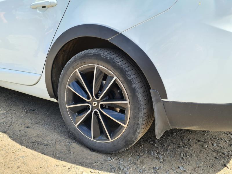 Купити Накладки на арки (8 шт, чорні) SW, ABS - пластик для Renault Megane III 2009-2016 рр