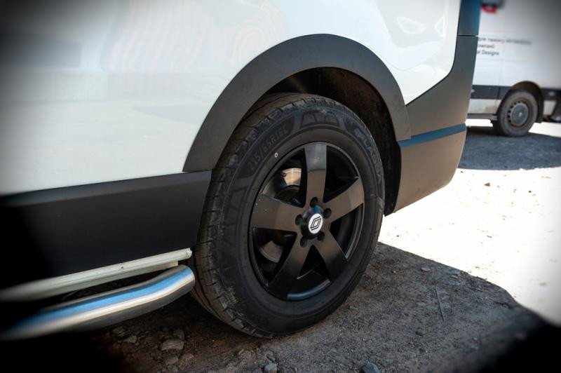 Купить Накладки на арки (6 шт, черные, ABS) для Nissan NV300/Primastar 2016-гг