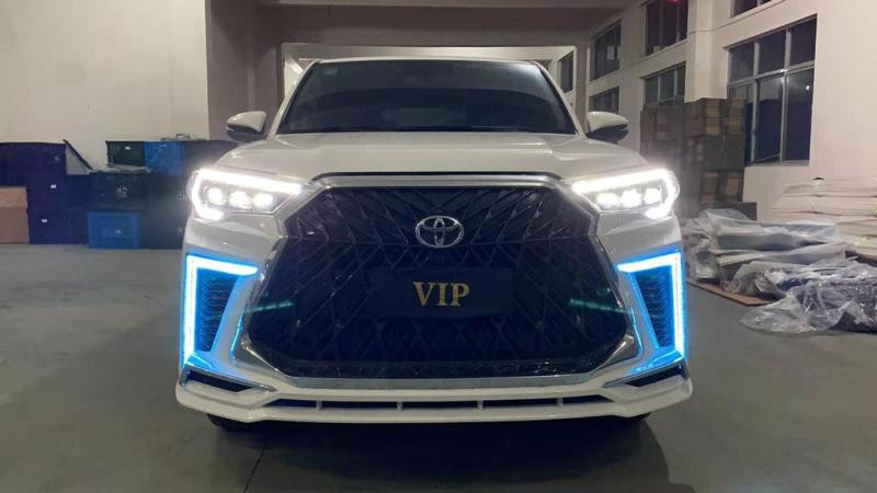 Купити Комплект рестайлінг обвісів для Toyota 4Runner 2009-2024 рр