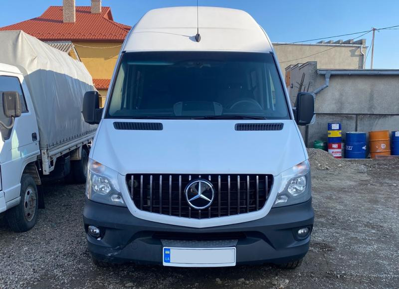 Купить Передняя решетка GT Panamericana Chrome (2013-2018) для Mercedes Sprinter W906