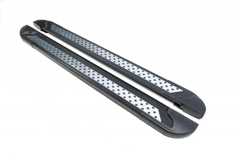 Купити Бокові пороги Vision New Black (2 шт., Алюміній) для Jeep Cherokee/Liberty 2002-2007 рр