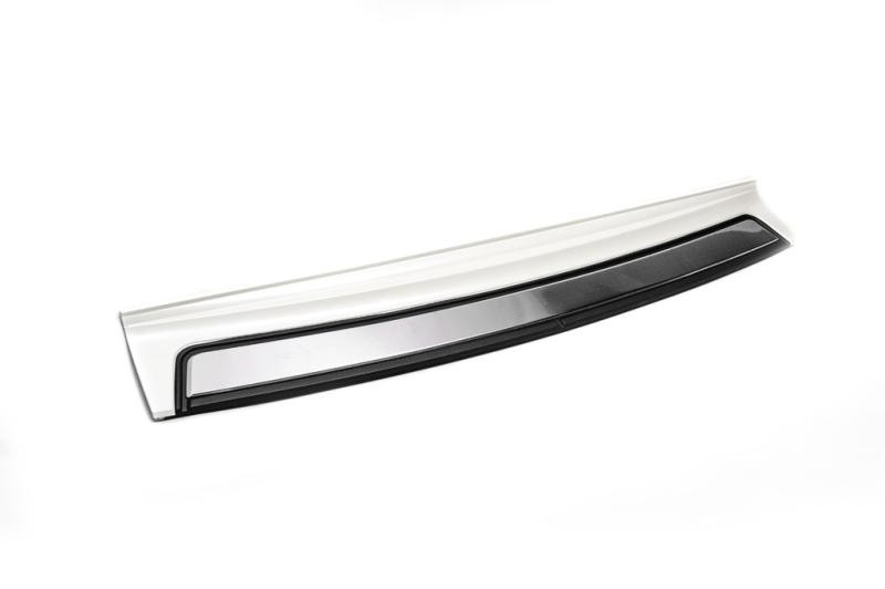 Купить Вставка на задний бампер 2016-2025 (ABS-2025 нерж) для Toyota Land Cruiser 200