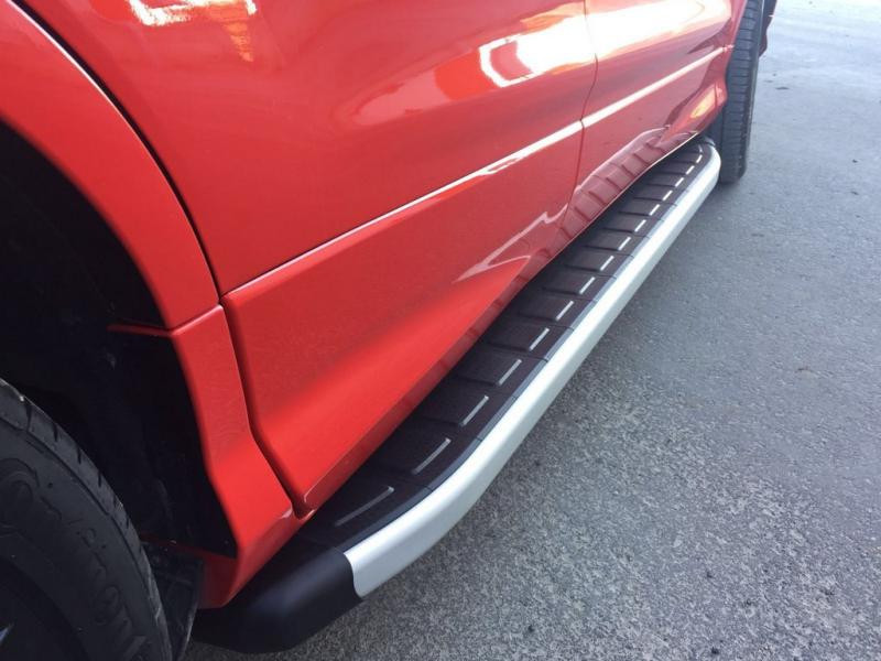 Купить Боковые пороги Fullmond (2 шт, алюм.) С черной листвой на дверях для Ford Kuga/Escape 2013-2019 гг