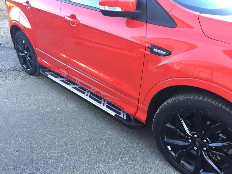 Купить Боковые пороги Sunrise (2 шт., алюминий) С черной листвой на дверях для Ford Kuga/Escape 2013-2019 гг