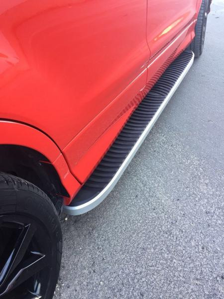 Купити Бокові пороги Tayga Grey (2 шт., Алюміній) З пофарбованим листям на дверях для Ford Kuga/Escape 2013-2019 рр