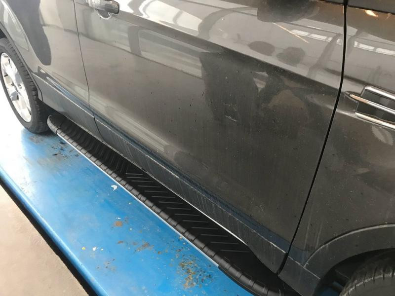 Купить Боковые пороги Bosphorus Grey (2 шт., алюминий) С черной листвой на дверях для Ford Kuga/Escape 2013-2019 гг