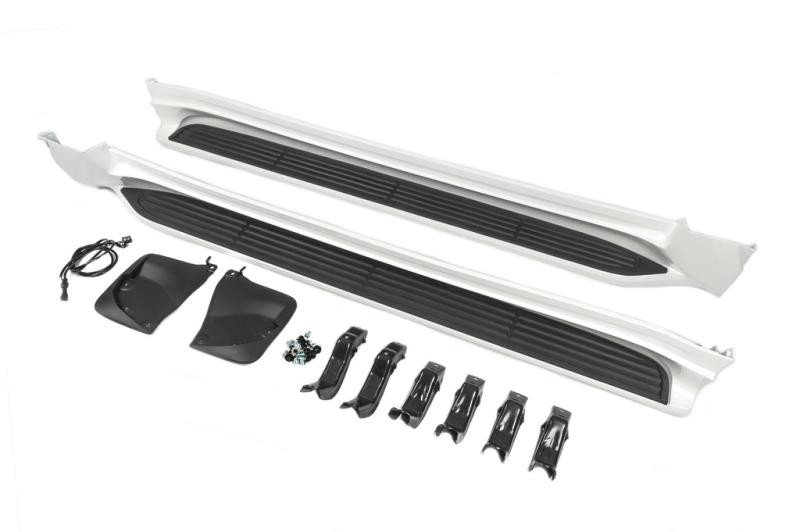 Купить Боковые подножки (2 шт) для Toyota Land Cruiser 300