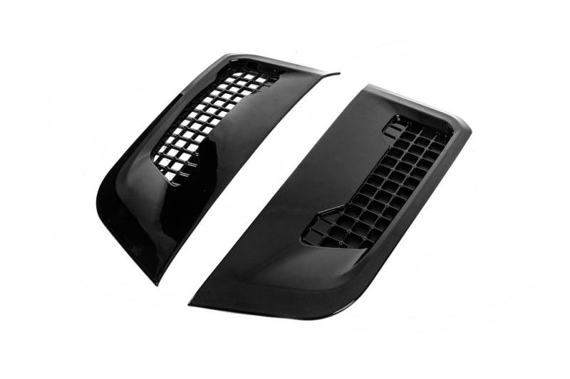 Купить Накладки на вентиляцию крыльев (2 шт) для Land Rover Defender 2019- рр