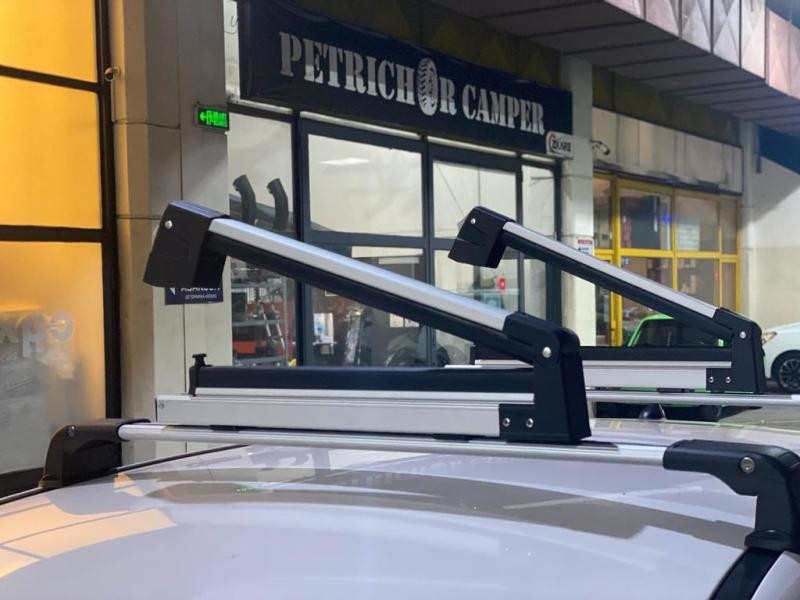 Купить Крепление лыж (на поперечные дуги) под 4 пары лыж