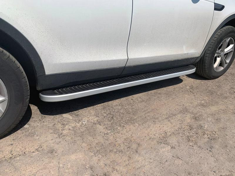 Купить Боковые пороги Tayga Grey (2 шт., алюминий) 2019-2025 для Land Rover Discovery Sport