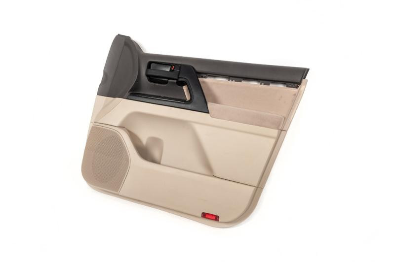 Купить Обшивка двери без деревянной вставки (1 шт) для Toyota Land Cruiser 200