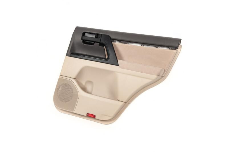 Купить Обшивка двери без деревянной вставки (1 шт) для Toyota Land Cruiser 200