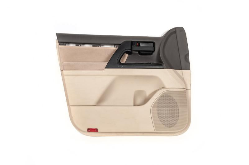Купить Обшивка двери без деревянной вставки (1 шт) для Toyota Land Cruiser 200