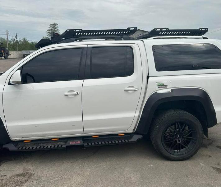 Купить Боковые пороги Dakar V2 с LED (2 шт, металл) для Volkswagen Amarok 2010-2022 гг