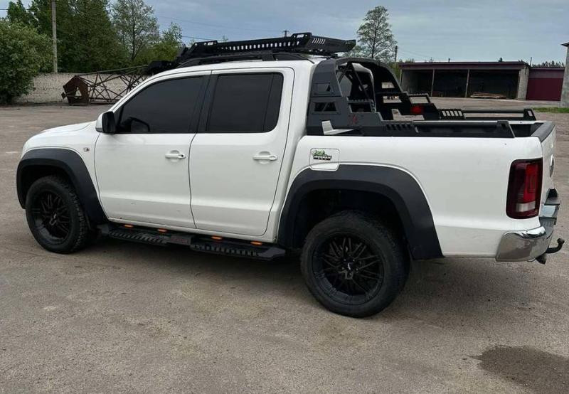 Купить Боковые пороги Dakar V2 с LED (2 шт, металл) для Volkswagen Amarok 2010-2022 гг