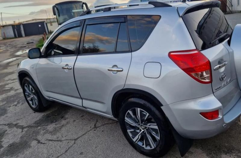 Купить Накладки на арки (4 шт, черные, ABS-пластик) для Toyota Rav 4 2006-2013 гг