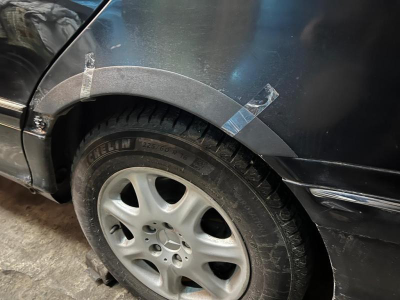 Купить Накладки на арки (4 шт, черные, ABS-пластик) для Mercedes S-сlass W220