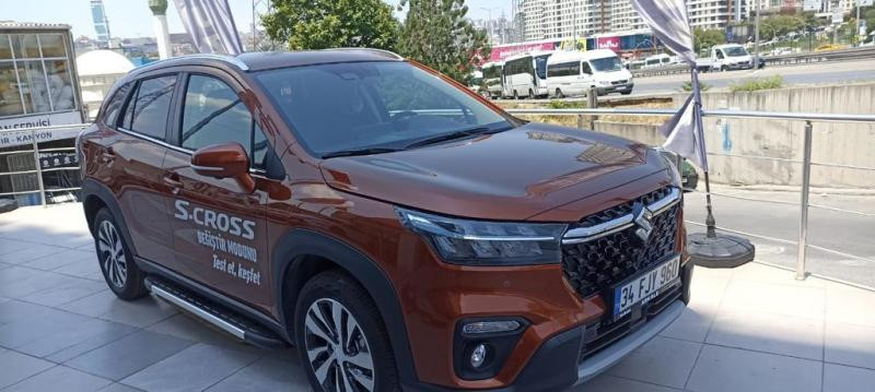 Купити Бокові пороги Duru (2 шт., Алюміній) для Suzuki SX4 S-Cross 2021- рр