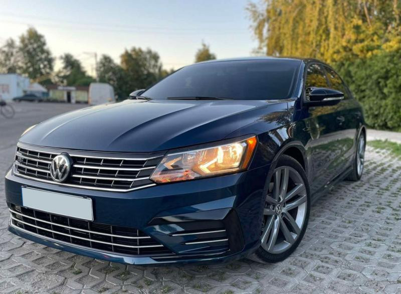 Купити Накладки на дзеркала RLine-Look (2 шт) для Volkswagen Passat СС 2008- рр