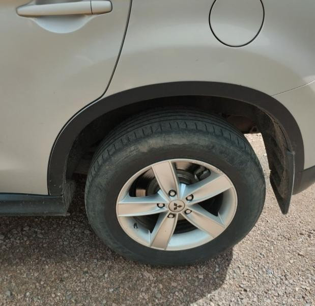 Купить Накладки на арки 2012-2016 (4 шт, черные, ABS-пластик) для Mitsubishi ASX