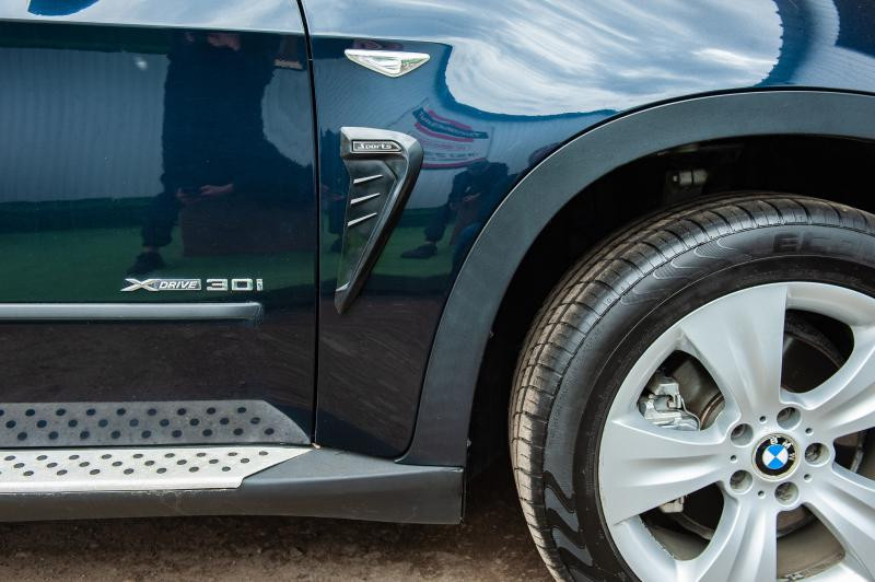 Купити Універсальні вентиляційні накладки на крила тип-C (імітація, 2 шт, гума)