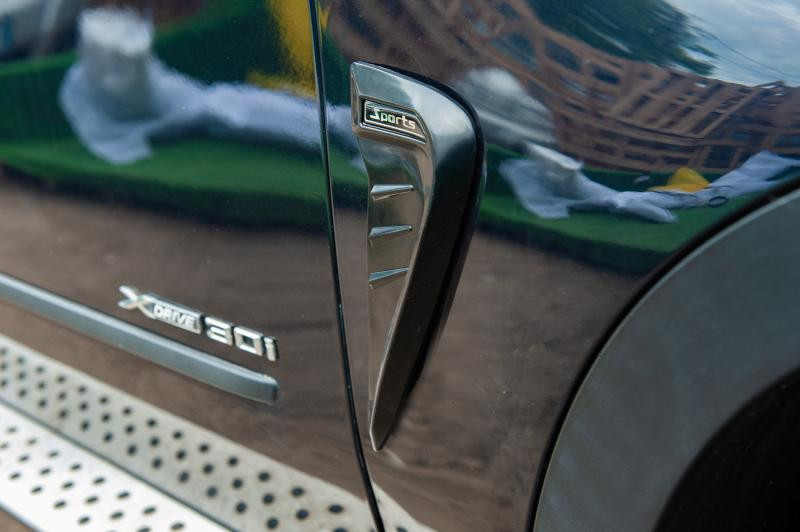 Купити Універсальні вентиляційні накладки на крила тип-C (імітація, 2 шт, гума)