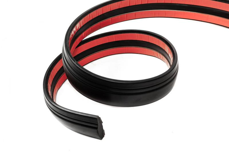 Купити Чорний молдинг на метраж sal53 (1 метр, 46.5 мм)