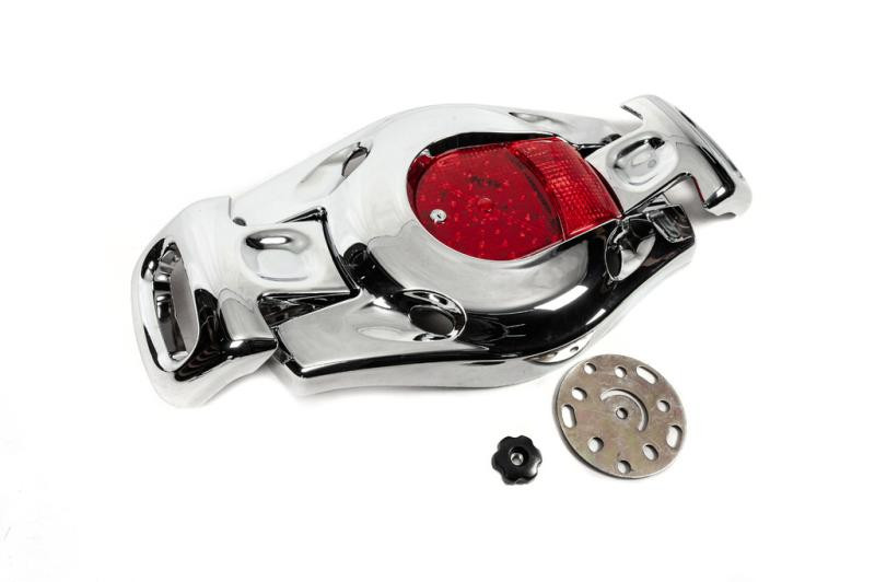 Купити Накладка на запаску (пласт) для Nissan X-trail T30 2002-2007рр