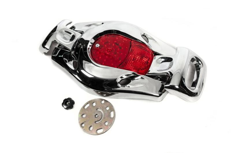 Купити Накладка на запаску (пласт) для Nissan X-trail T30 2002-2007рр