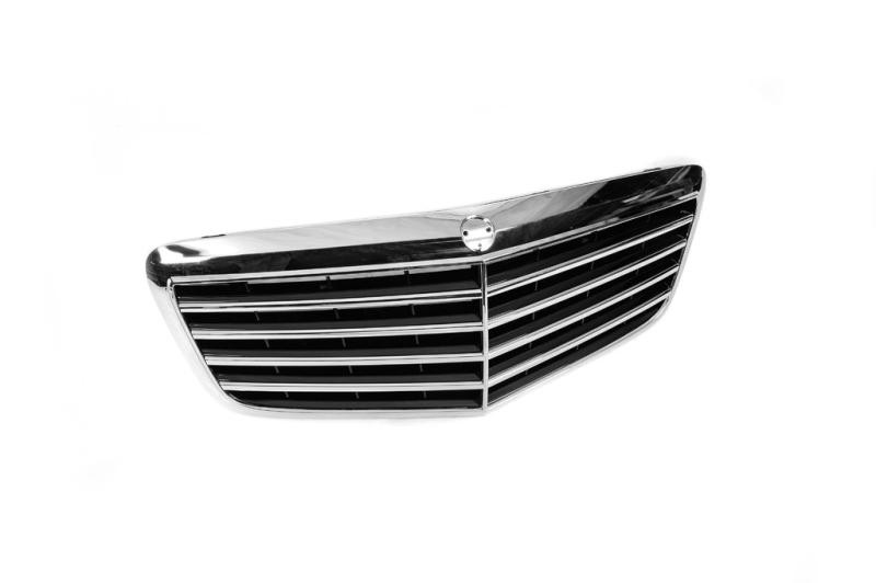 Купить Передняя решетка (AMG) для Mercedes E-сlass W211 2002-2009 гг