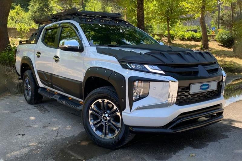 Купити Передній подвійний ус Vegas 2019-2025 (чорн, 76мм) для Mitsubishi L200 рр