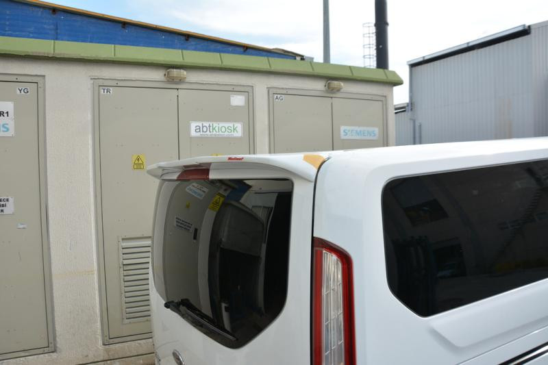 Купити Спойлер Abarth (під фарбування) для Ford Custom 2013-2022 рр