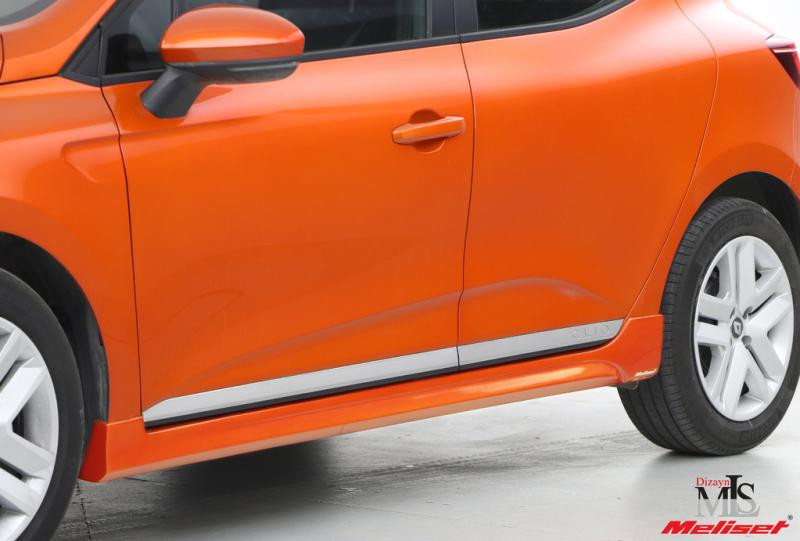 Купити Бокові пороги (під фарбування) для Renault Clio V 2019- рр