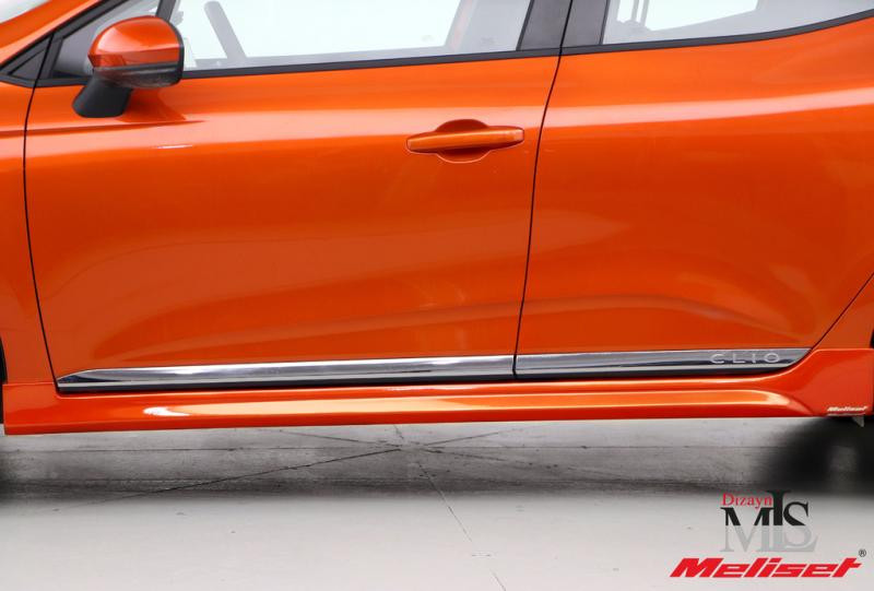 Купити Бокові пороги (під фарбування) для Renault Clio V 2019- рр