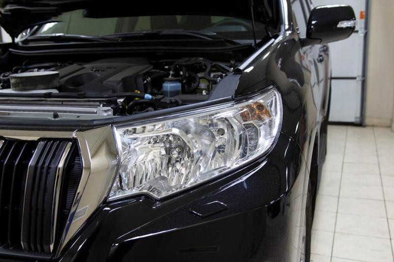 Купить Ресница на фару (водительская сторона, для рефлекторной) для Toyota Land Cruiser Prado 150