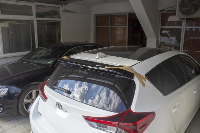 Купити Спойлер (під фарбування) для Toyota Auris 2012-2018 рр