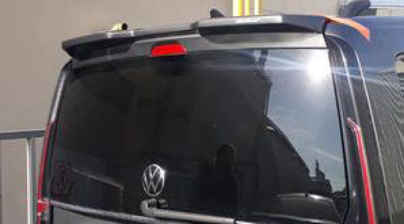 Купити Спойлер (1 дверка, під фарбування) для Ford Connect 2021- рр