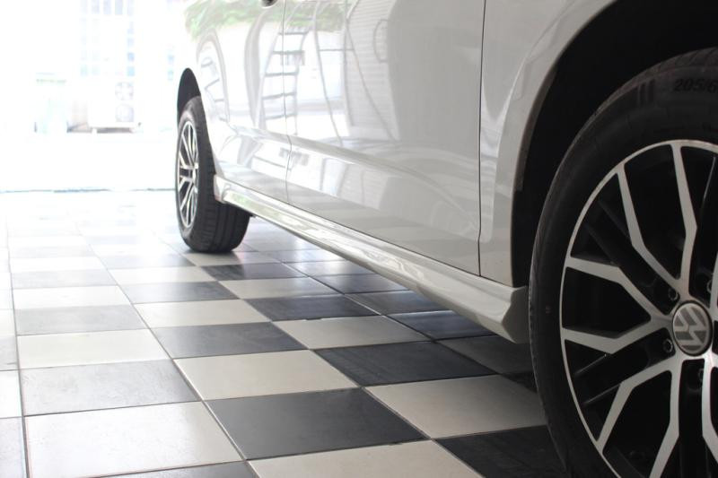 Купити Бокові пороги Meliset (під фарбування) Довга база для Volkswagen Caddy 2020- рр