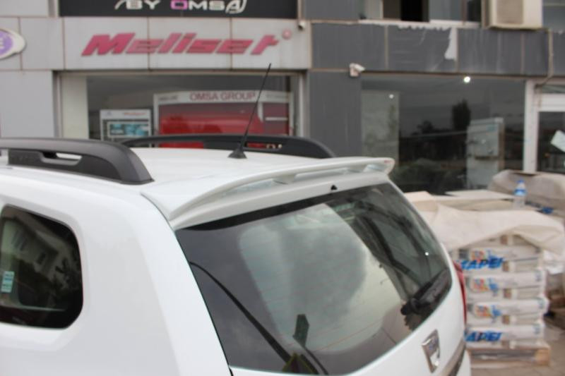 Купити Спойлер Meliset V2 (під фарбування) для Renault Duster 2018-2024 рр