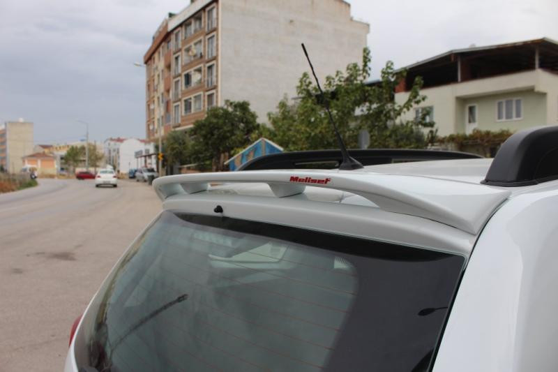 Купити Спойлер Meliset V2 (під фарбування) для Renault Duster 2018-2024 рр