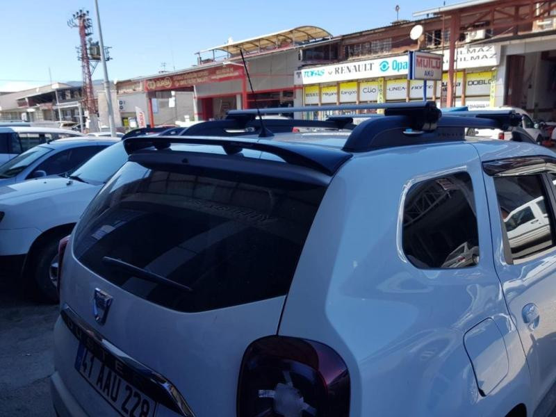 Купити Спойлер Meliset V2 (під фарбування) для Renault Duster 2018-2024 рр