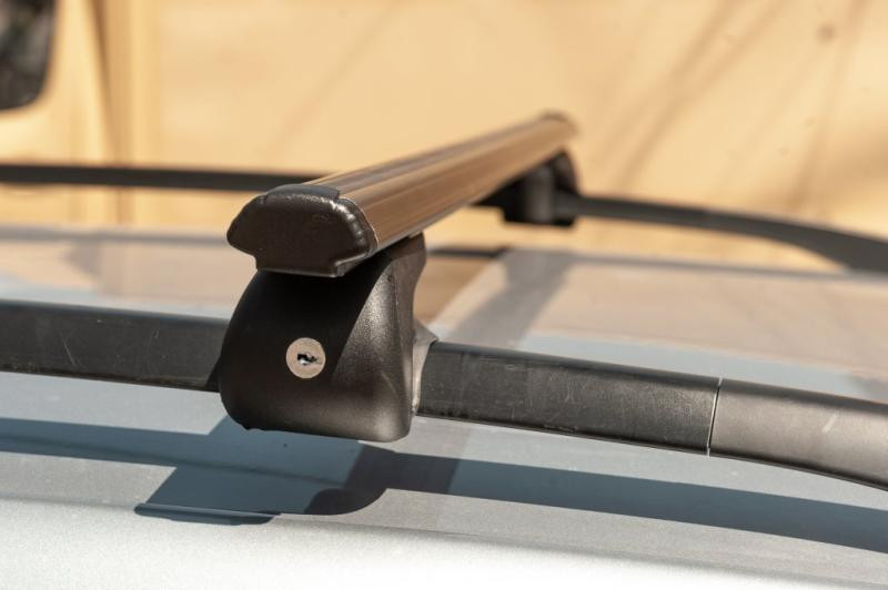 Купити Перемички на звичайні рейлінги під ключ Bold Bar V1 (2 шт) Чорні для Ford Maverick 2000-2007 рр