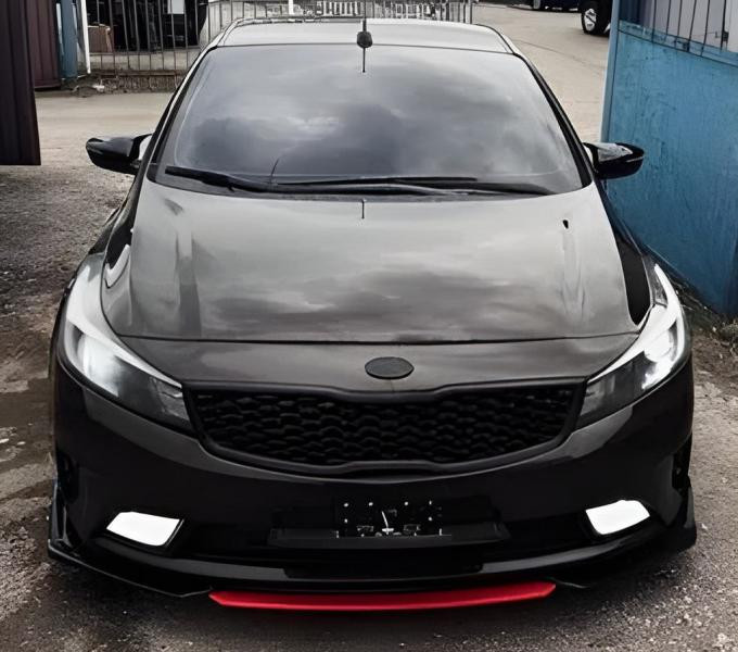 Купити Універсальна передня лип накладка Niken Red (ABS)