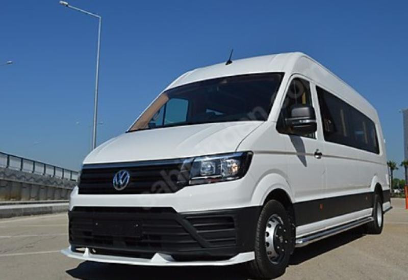 Купити Накладка ліп на передній бампер (під фарбування) для Volkswagen Crafter 2016- рр