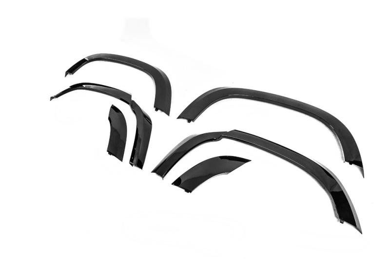 Купити Комплект розширювачів арок і накладок для Land Rover Defender 2019- рр